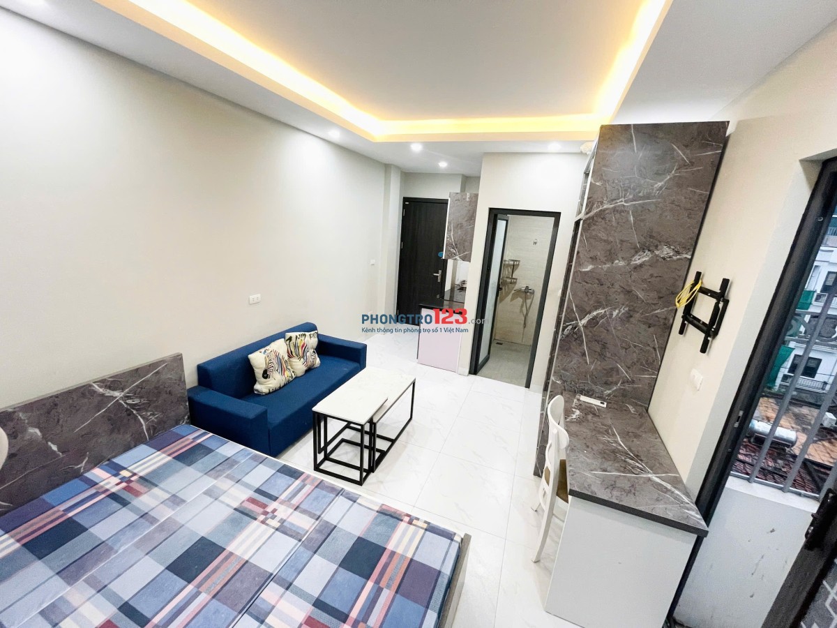 Cho Thuê phòng Căn Hộ Cửa Sổ Lớn - Nội Thất mới - Khu Vực An Ninh - Nơ Trang Long - Gần Chợ Bà Chiểu