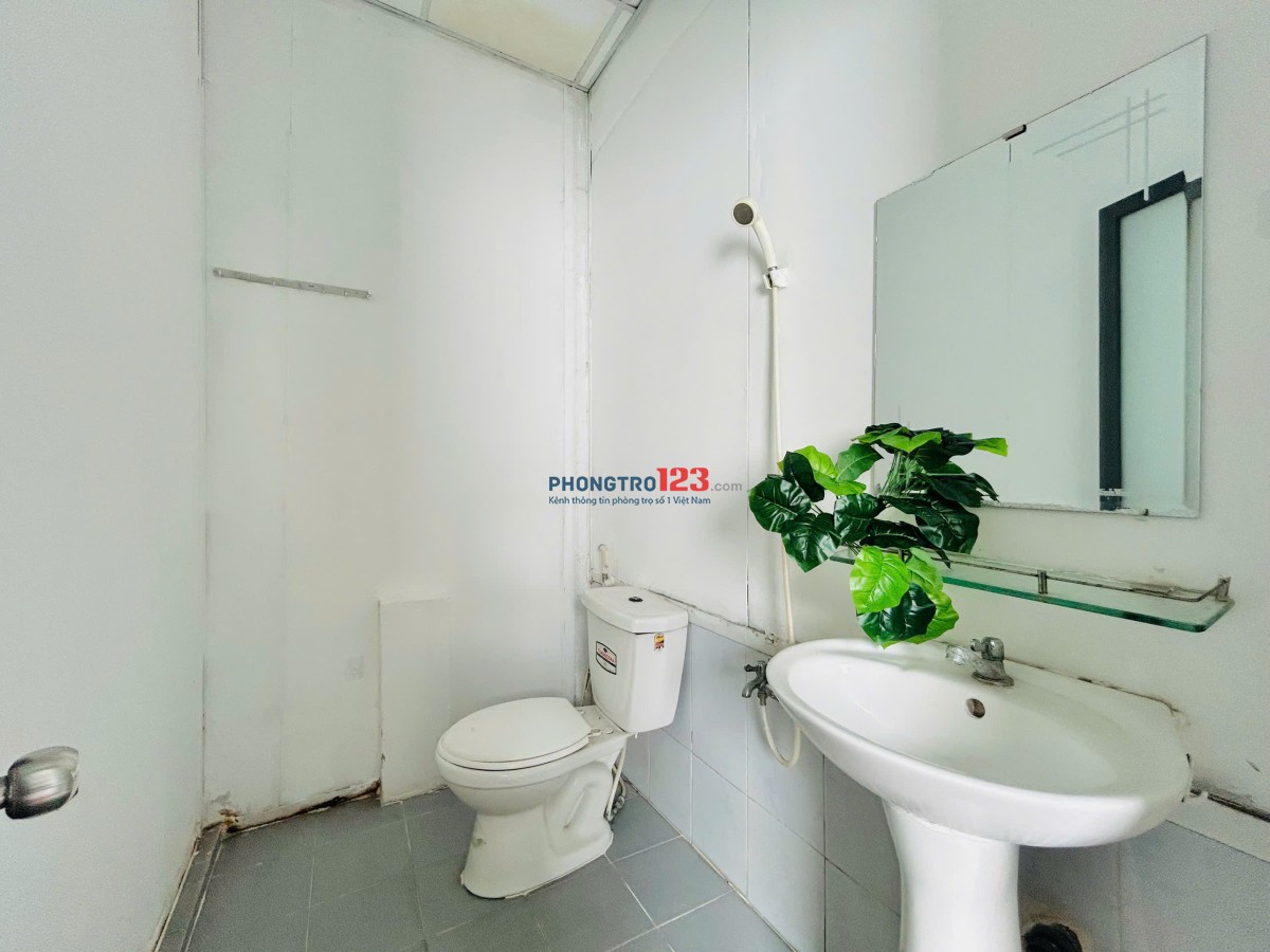 TRỐNG SẴN 2 CĂN DẠNG 1PN TÁCH BẾP Ở LIỀN FULL ĐỒ NGAY CV THUẬN KIỀU, PHAN VĂN HỚN, AN SƯƠNG, FREE XE