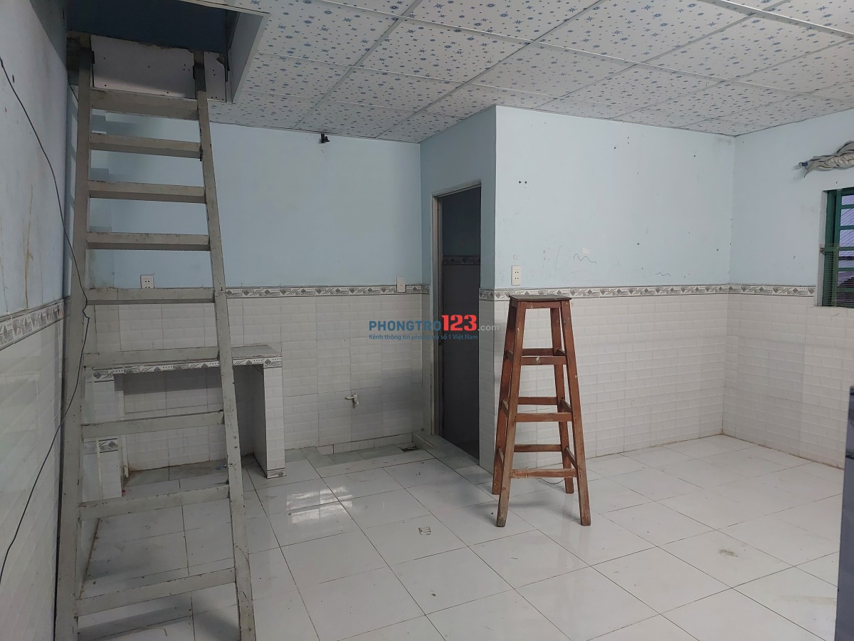 Phòng trọ cho thuê 18m2 có gác ở đường Nguyễn Thị Kiểu, phường Tân Thới Hiệp