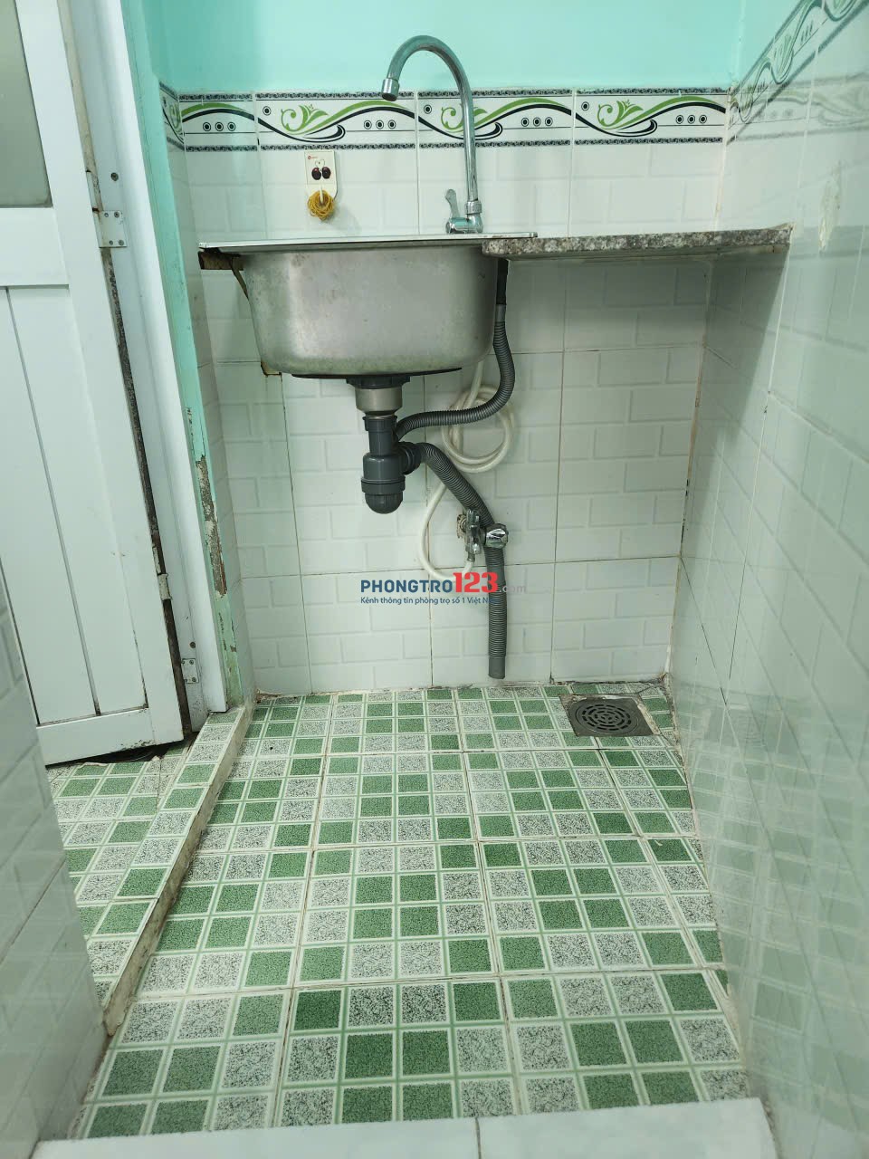 Chính chủ cho thuê phòng trọ: Tân Hòa Đông, P14, Q6.Máy Lạ.Giá 2,7trđ/ tháng. LH. C.Thu :0918410614.