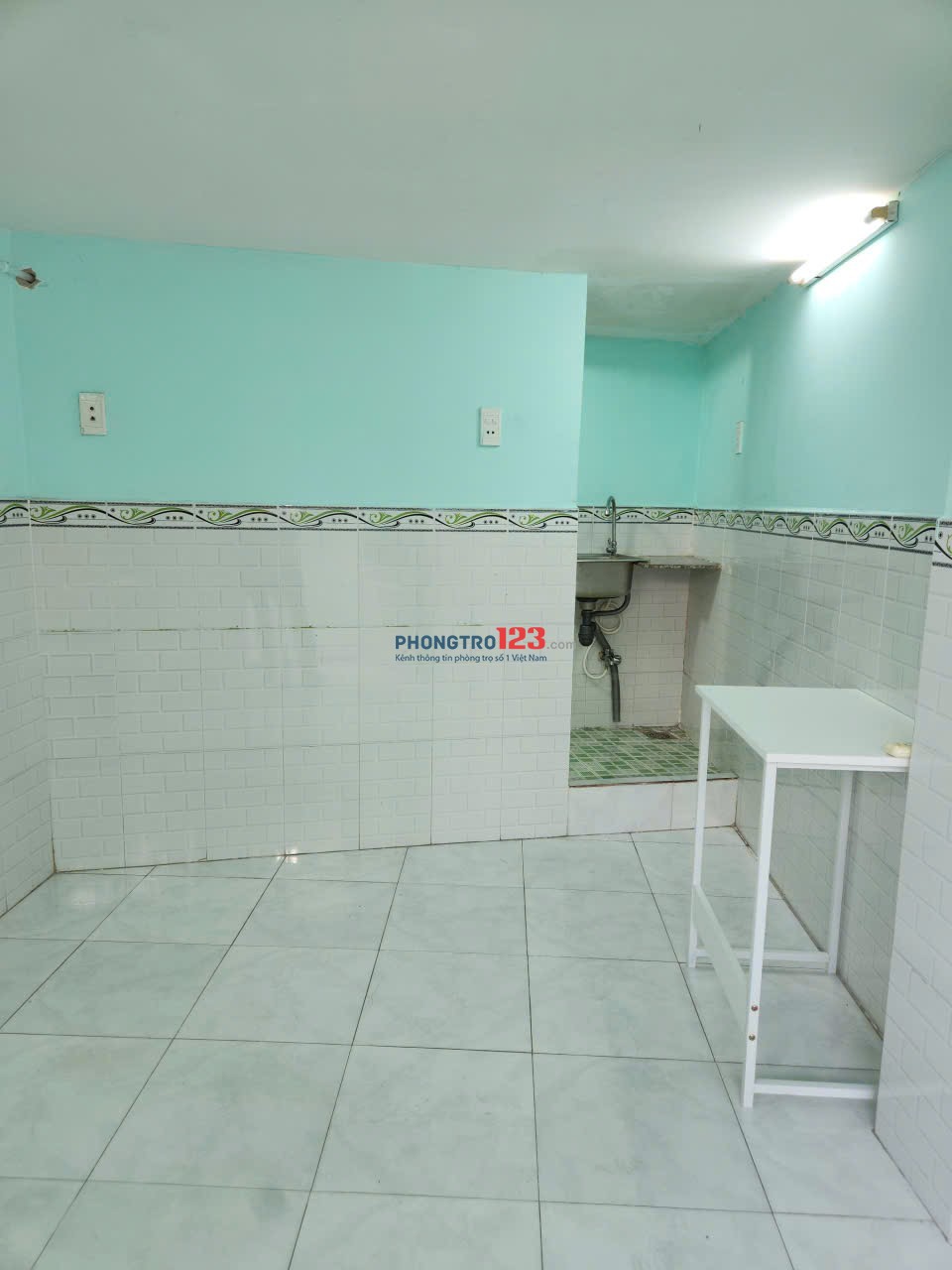 Chính chủ cho thuê phòng trọ: Tân Hòa Đông, P14, Q6.Máy Lạ.Giá 2,7trđ/ tháng. LH. C.Thu :0918410614.
