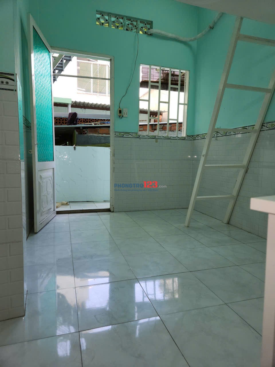 Chính chủ cho thuê phòng trọ: Tân Hòa Đông, P14, Q6.Máy Lạ.Giá 2,7trđ/ tháng. LH. C.Thu :0918410614.