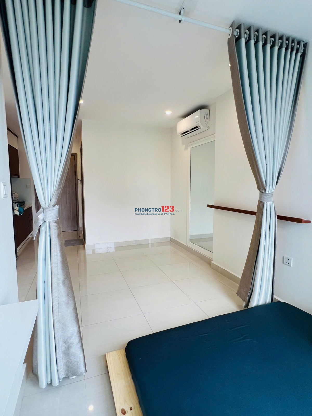 Cho thuê căn hộ full NT - khu Vinhomes Grand Park - Quận 9