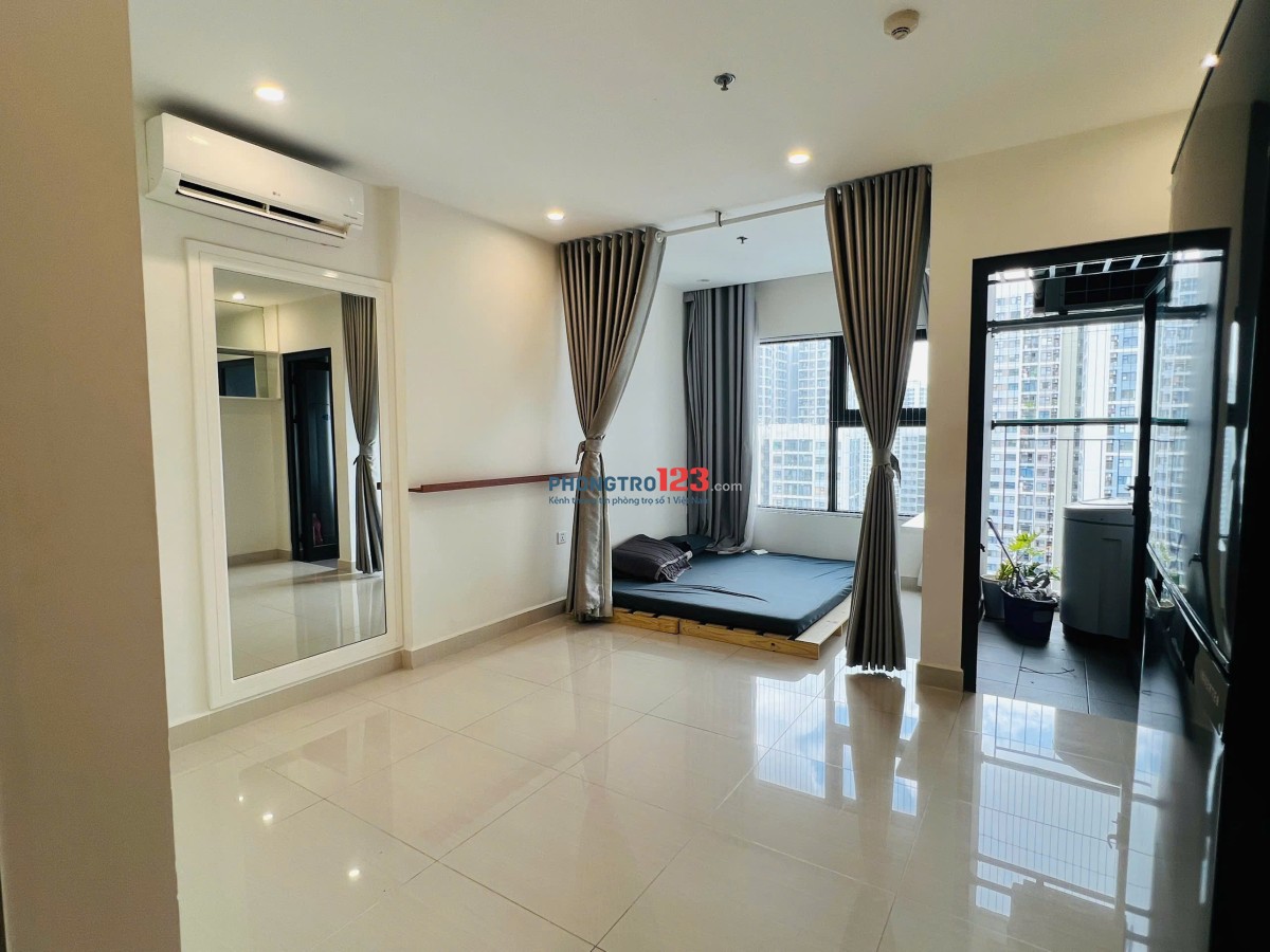 Cho thuê căn hộ full NT - khu Vinhomes Grand Park - Quận 9