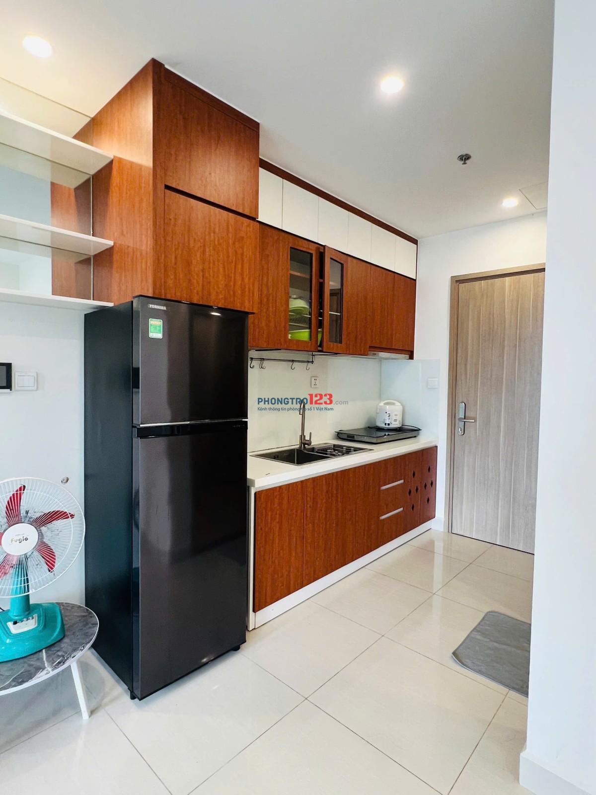 Cho thuê căn hộ full NT - khu Vinhomes Grand Park - Quận 9