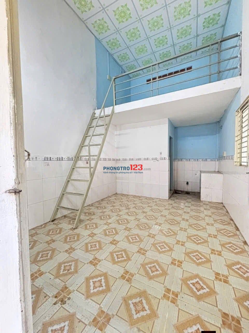 Phòng trọ có gác Phường An Bình Gần chợ Gần ĐH FPT, Nam CT
