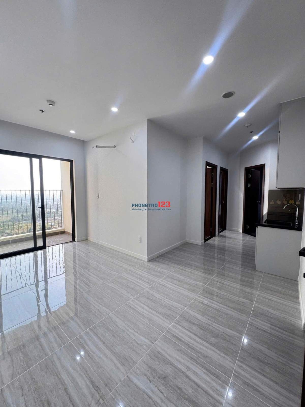 Cho thuê Căn hộ Bcons City 2PN/2WC: 5,3tr/ tháng