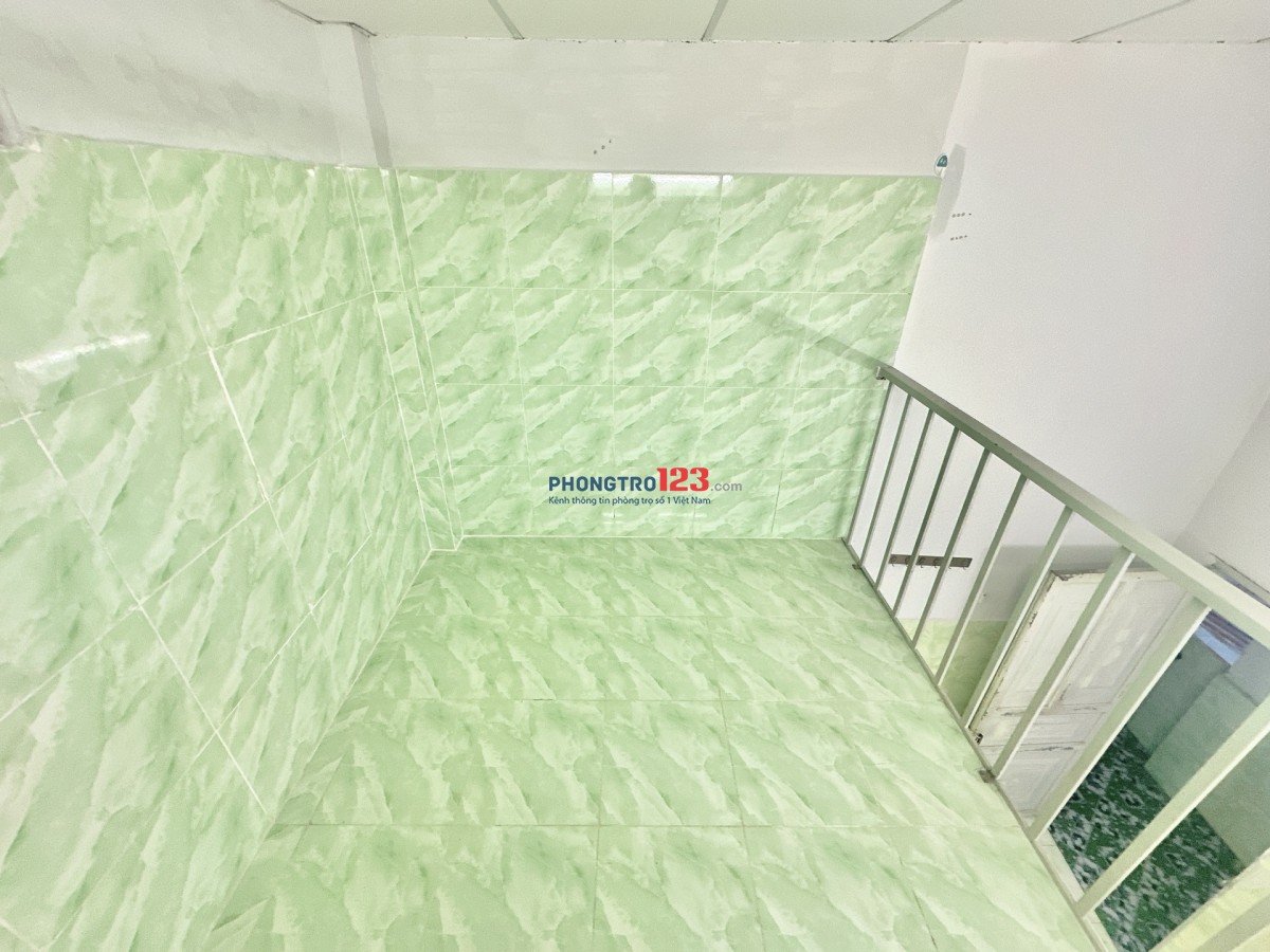 Phòng Ngay Vincom Q9, rộng, cửa sổ thoáng, Ánh sáng tự nhiên, Giờ tự do,- Có Máy Lạnh