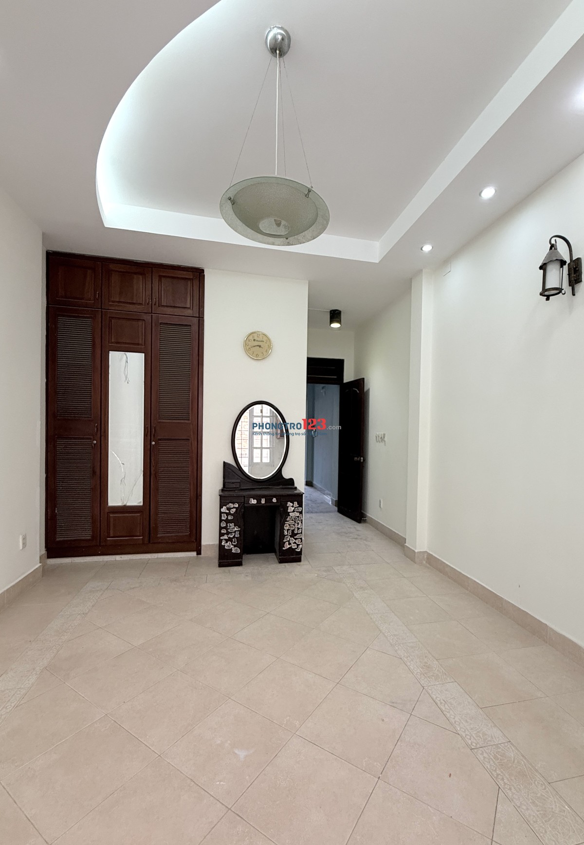 Chỉ 5Tr, Phòng mới Sơn Đẹp Trần Thị Ngôi Q8. (25-30m2) Full NT, gần ĐH Công Nghệ, CĐ Bách Khoa SG