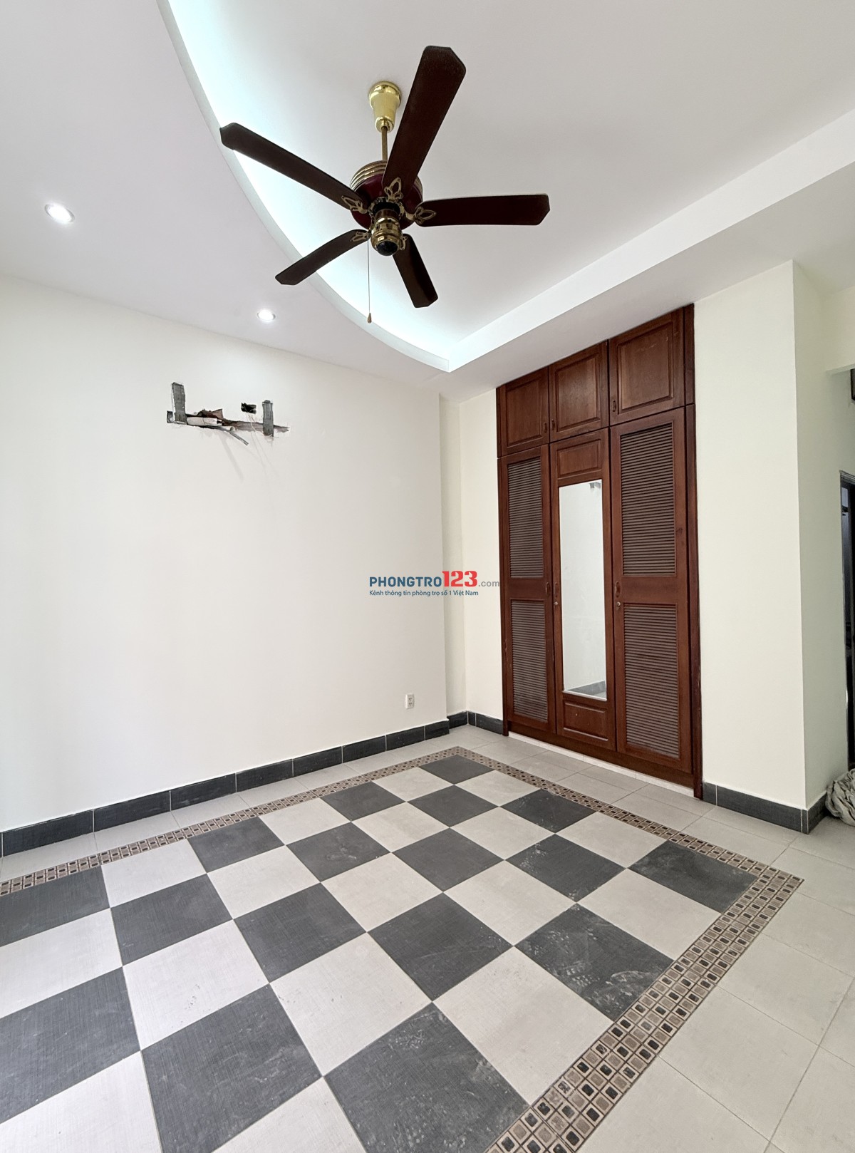 Chỉ 5Tr, Phòng mới Sơn Đẹp Trần Thị Ngôi Q8. (25-30m2) Full NT, gần ĐH Công Nghệ, CĐ Bách Khoa SG