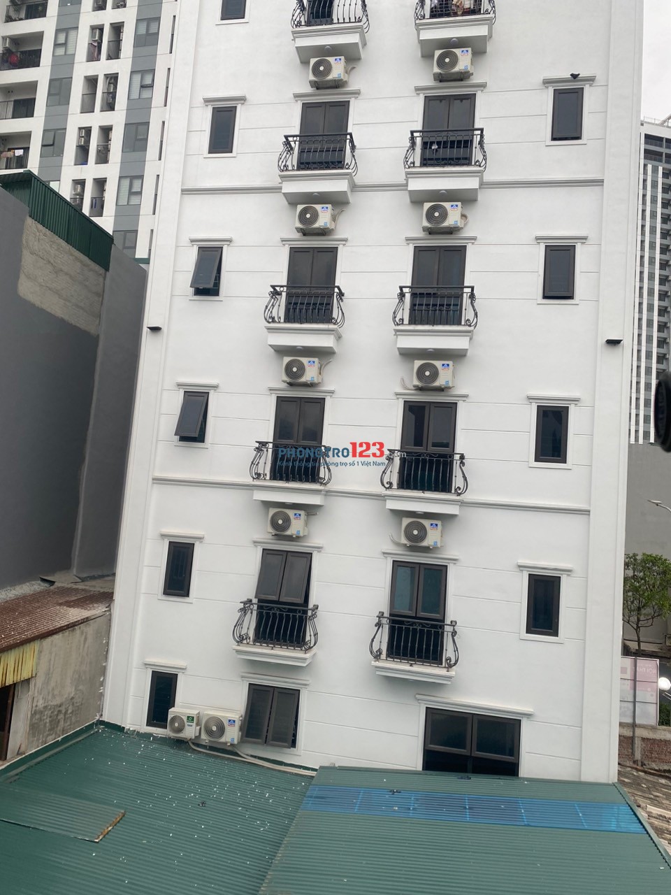 Hồ đền lừ:Chính chủ cho thuê: Phòng rộng , ban công riêng