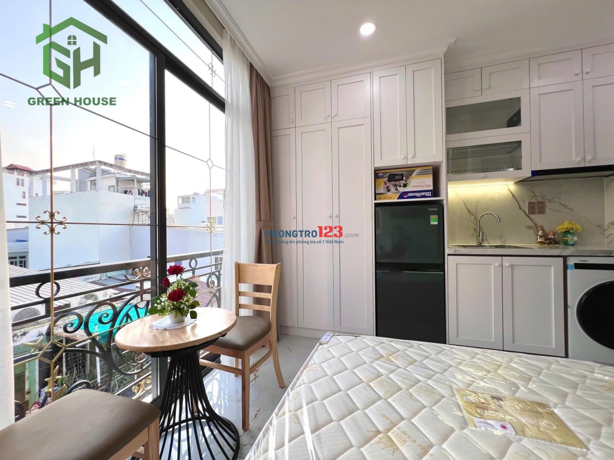 CHO THUÊ CĂN HỘ CỬA SỔ LỚN SÁT QUẬN 1, NGUYỄN HỮU CẢNH, QUẬN BÌNH THẠNH