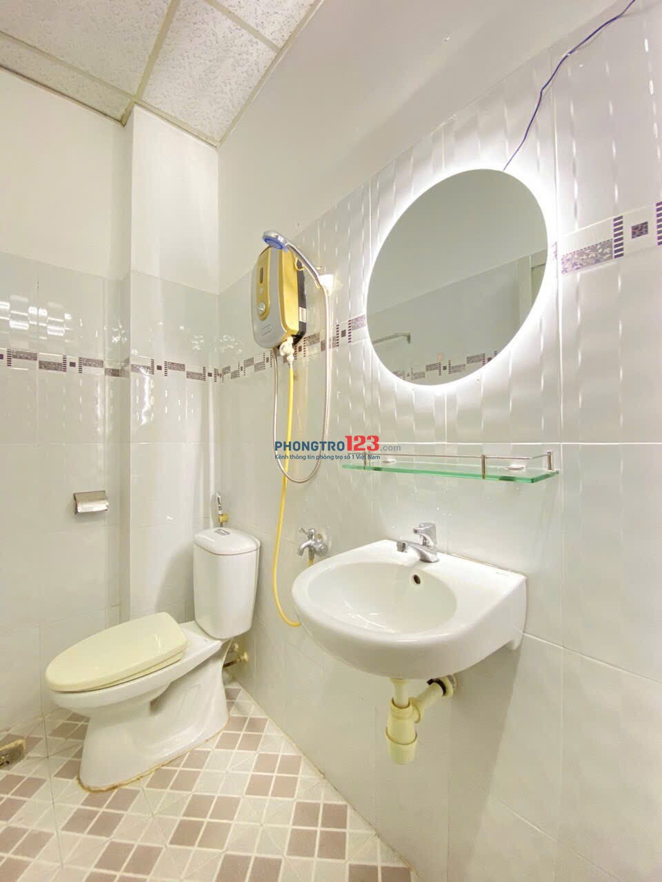 CHO THUÊ PHÒNG CỬA SỔ THOÁNG GIÁ RẺ , NGAY TRẦN HƯNG ĐẠO QUẬN 1 - GẦN CHỢ BẾN THÀNH QUẬN 1
