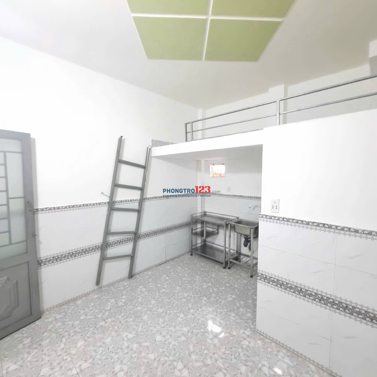  2.890.000 - CAM KẾT NHƯ HÌNH 100% - 30M2 - CÓ MÁY LẠNH - CỬA SỔ TRỜI - MIỄN PHÍ XE