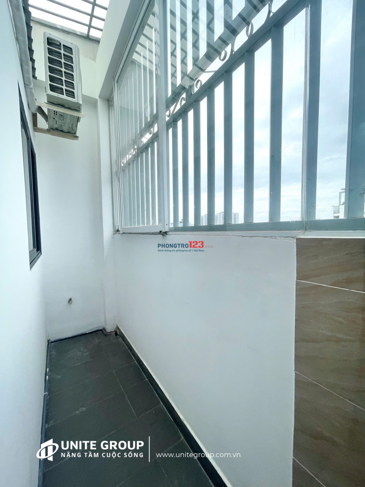 Penthouse dành cho sinh viên gần hàng xanh trên trục đường xvnt