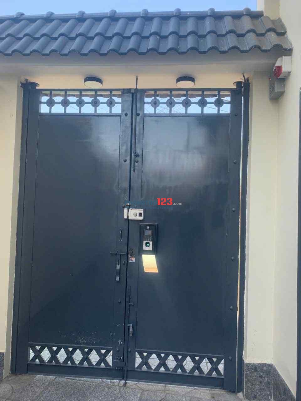 TÌM NGƯỜI Ở GHÉP (NỮ)Đầu tháng 6 dọn vào (Cuối tháng 5 vào được)