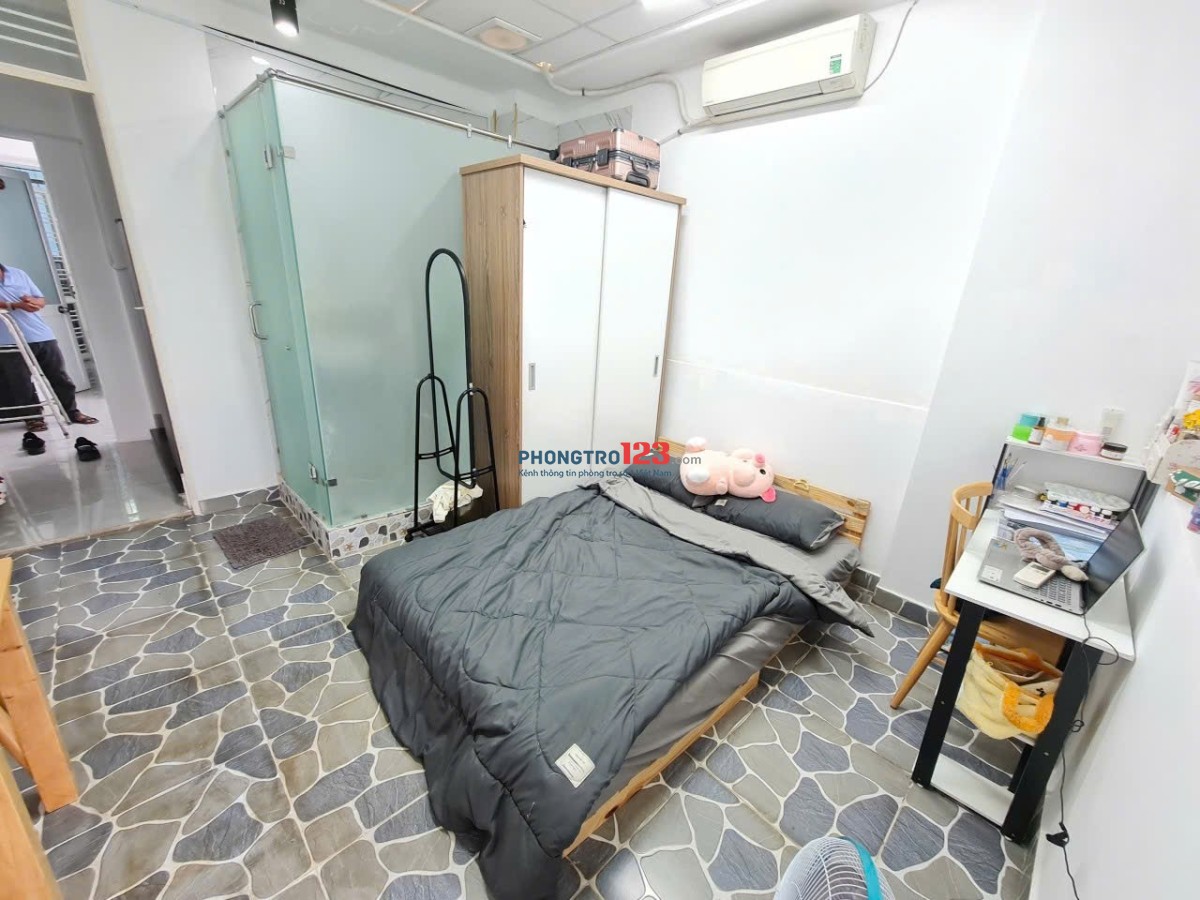 CHO THUÊ PHÒNG MỚI 100% - CÓ BAN CÔNG - ĐẦY ĐỦ NỘI THẤT - GẦN CHỢ BÀ CHIỂU – QUẬN BÌNH THẠNH