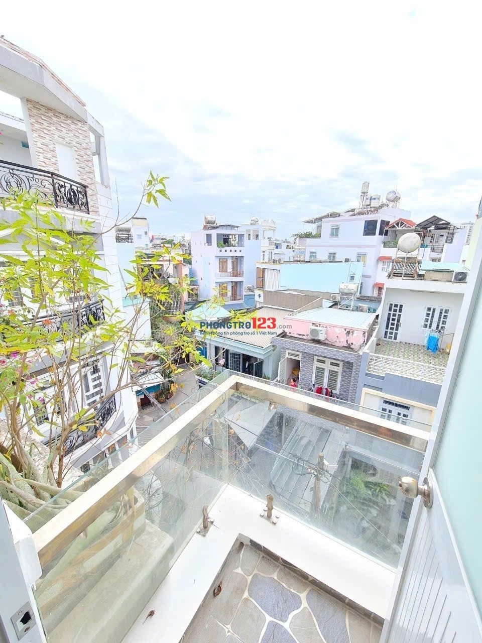 CHO THUÊ PHÒNG MỚI 100% - CÓ BAN CÔNG - ĐẦY ĐỦ NỘI THẤT - GẦN CHỢ BÀ CHIỂU – QUẬN BÌNH THẠNH
