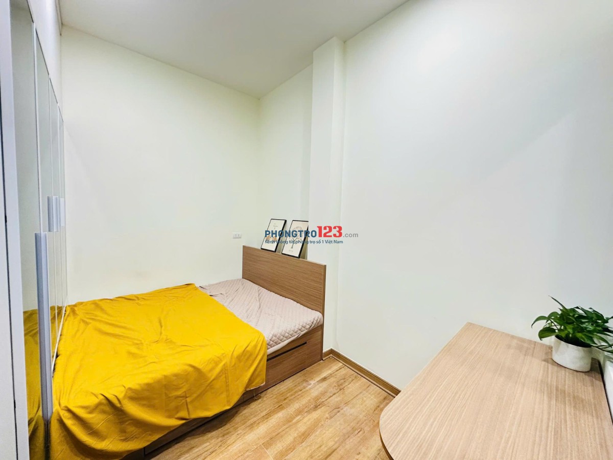 Cho thuê căn hộ 2 phòng ngủ Hoàng Quốc Việt – full đồ đẹp