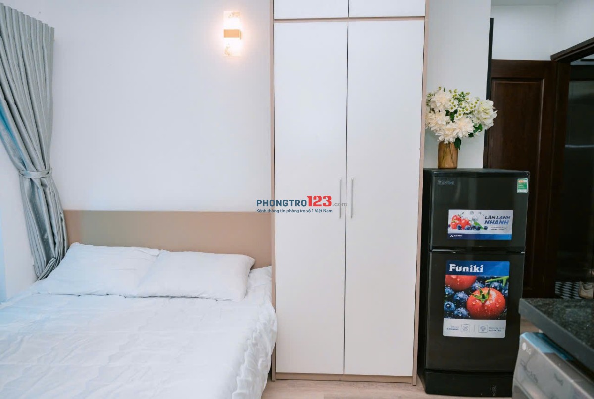 Cho thuê CC mini 1PN + 1WC tại 27 Võng Thị, Q. Tây Hồ giá tốt 4 triệu VND/th