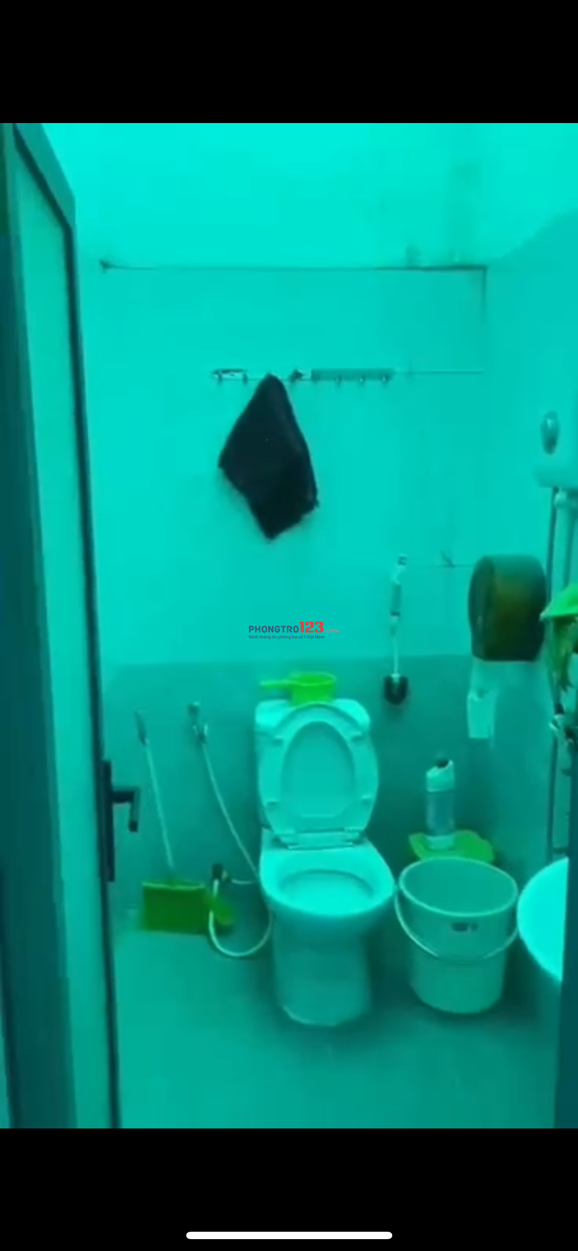Cho thuê nhà 2pn, 2nvs, tách bếp quận Tân Bình