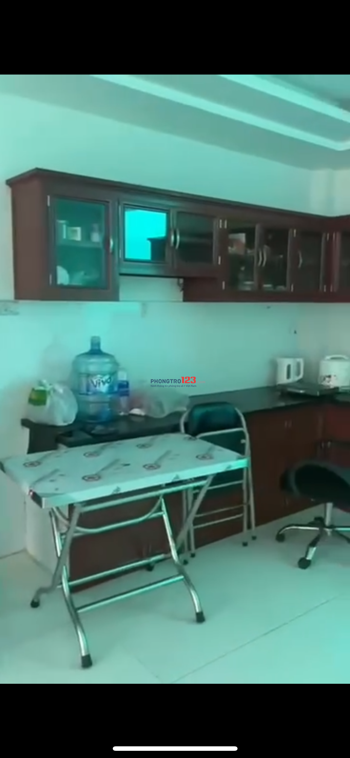 Cho thuê nhà 2pn, 2nvs, tách bếp quận Tân Bình