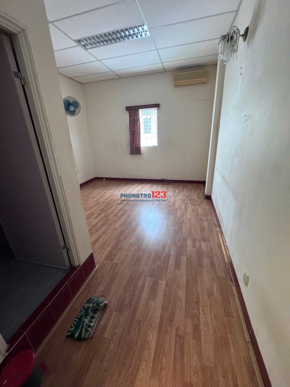 Mặt tiền đường Thạch Thị Thanh cho thuê DT 4x17, 1 trệt 2 lầu, Tân Định Quận 1