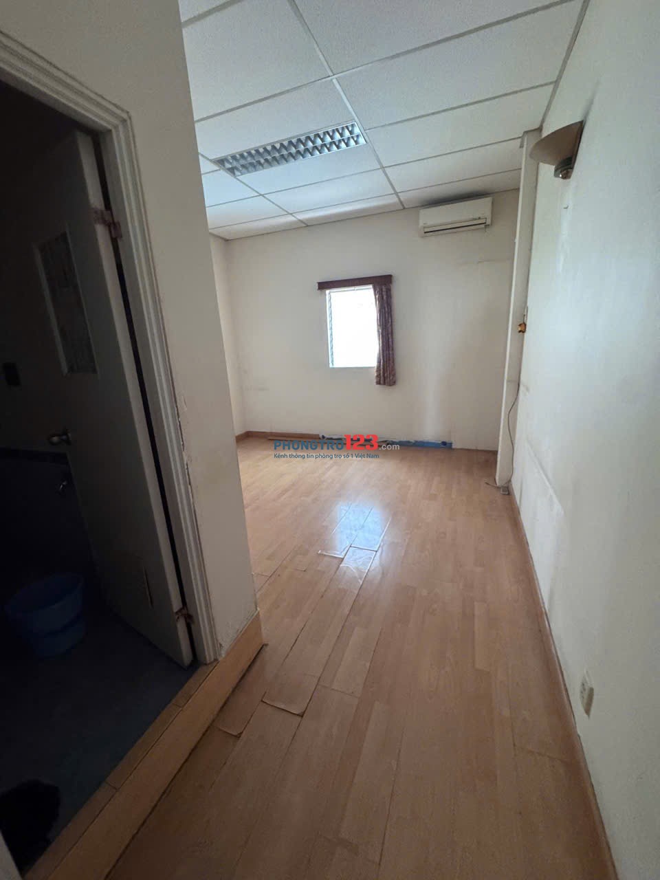 Mặt tiền đường Thạch Thị Thanh cho thuê DT 4x17, 1 trệt 2 lầu, Tân Định Quận 1