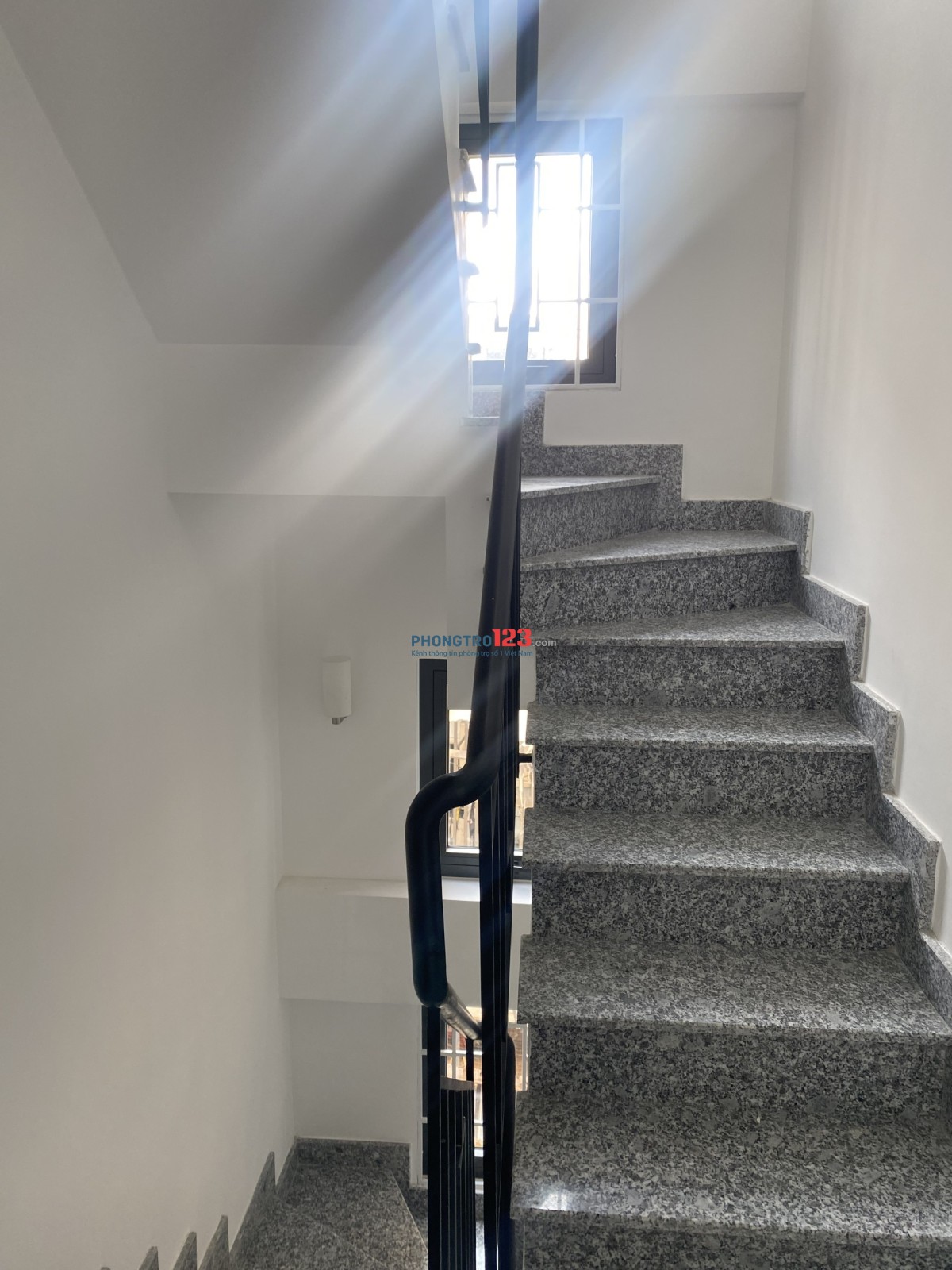 Cho thuê phòng căn hộ khép kín 22m2, đủ tiện nghi, giá tốt tại Tân Bình