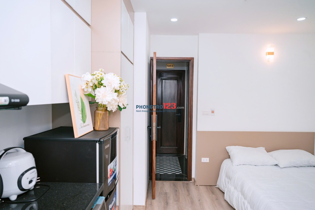 Cho thuê CC mini 1PN + 1WC tại 27 Võng Thị, Q. Tây Hồ giá tốt 4 triệu VND/th