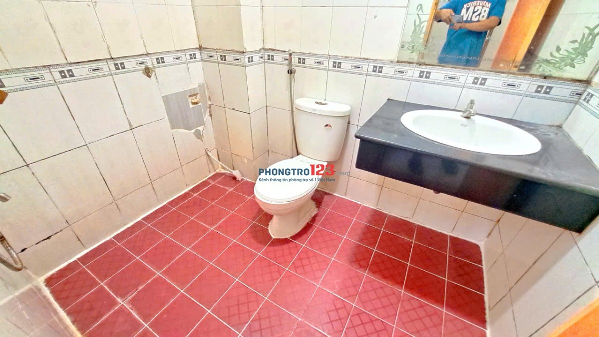 Phòng đẹp giá rẻ 2.7tr/tháng, 26/42 Tân Sơn Nhì Q.Tân Phú (Gần ĐH Công Thương, ĐH Văn Hiến)