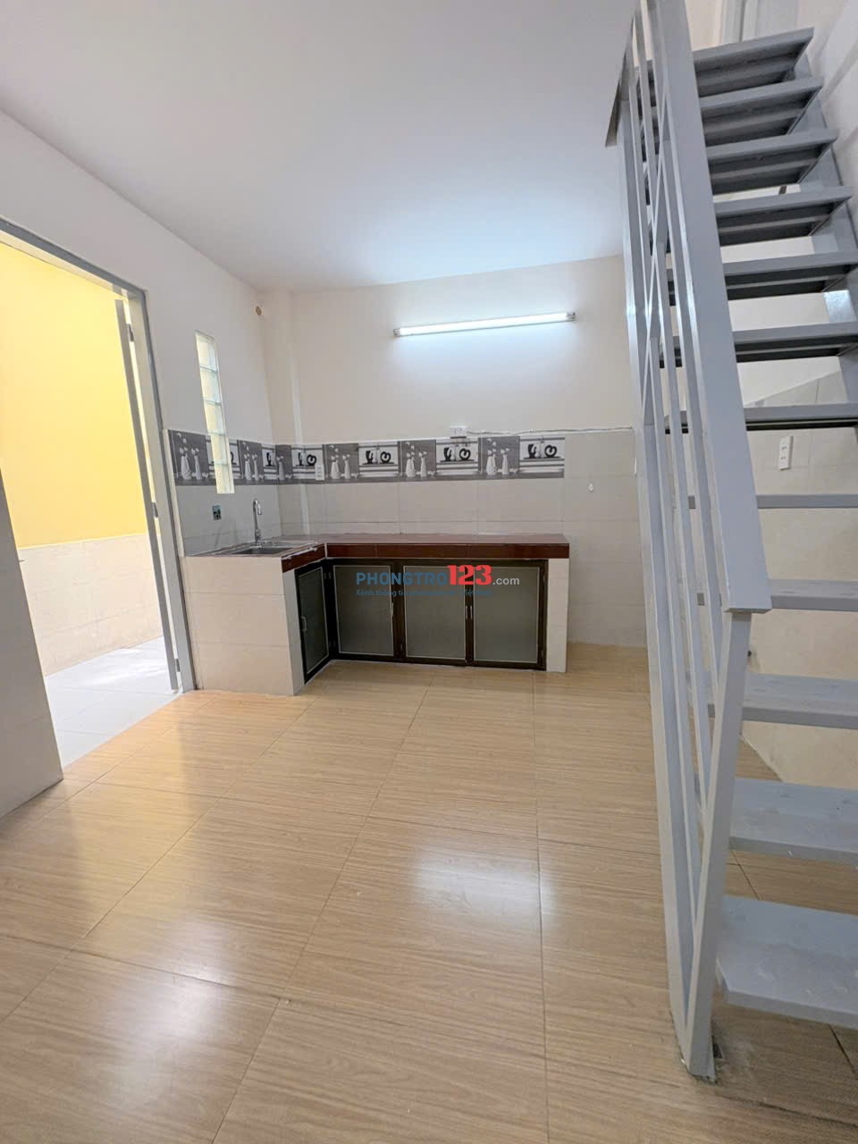 Cho thuê nhà DT: 100m2, 3PN đường Nguyễn Thị Định, P. Cát Lái, Tp. HCM