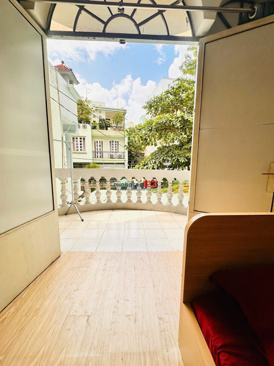 Phòng studio bancon đủ NT, 21/1 Trường Sơn Q. Tân Bình LH 0944 39 79 69