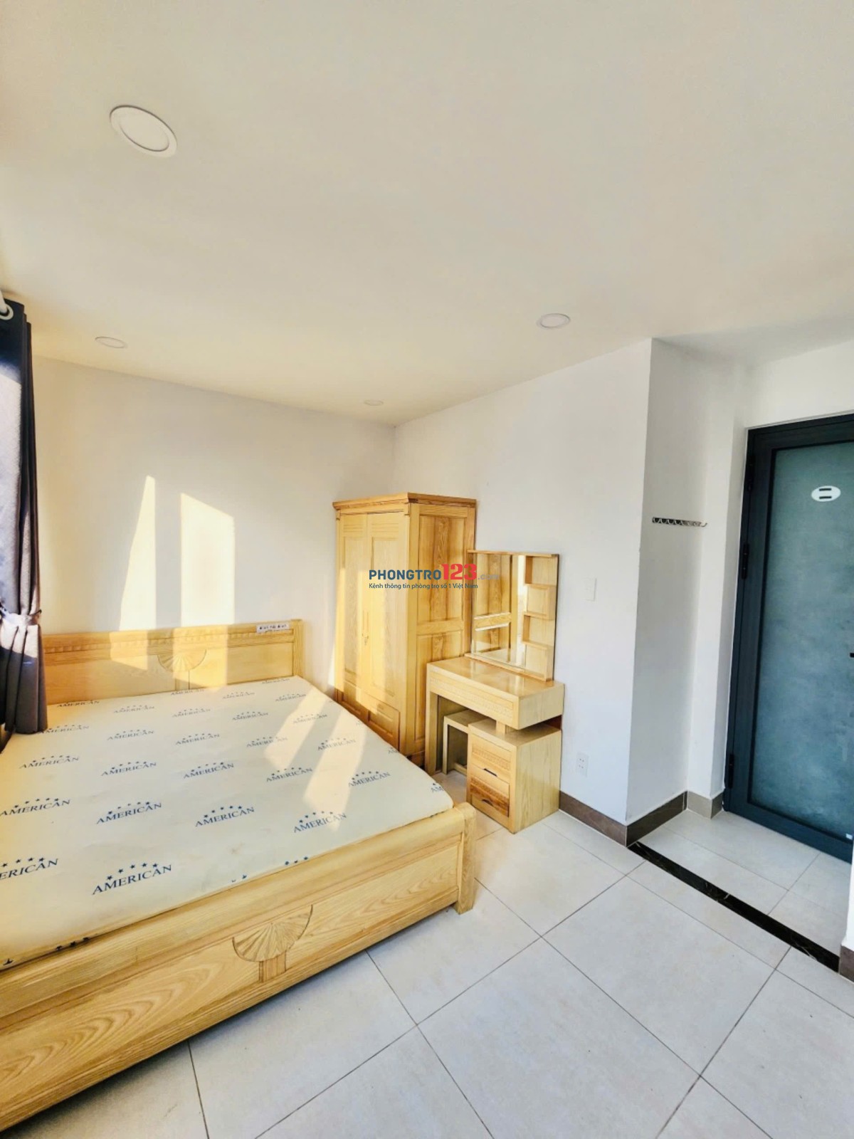 CHO THUÊ PHÒNG CÓ CỬA SỔ TRỜI ĐÓN NẮNG TỰ NHIÊN XÔ VIẾT NGHỆ TĨNH, BÌNH THẠNH - GẦN NGÃ TƯ HÀNG XANH