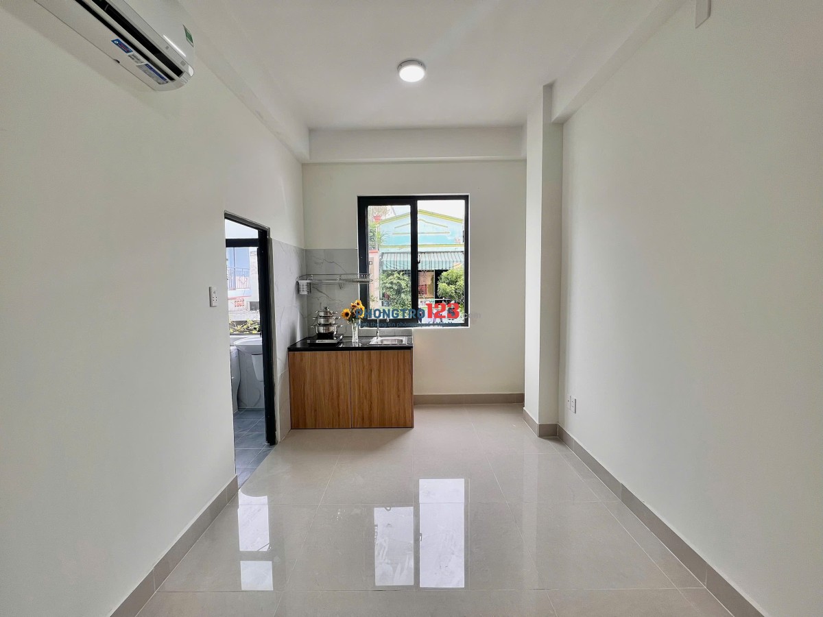 PHÒNG CỬA SỔ TRỜI MỚI XÂY - THANG MÁY BÙI ĐÌNH TÚY
