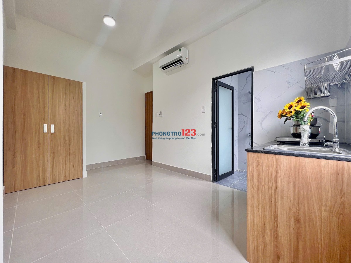 PHÒNG CỬA SỔ TRỜI MỚI XÂY - THANG MÁY BÙI ĐÌNH TÚY