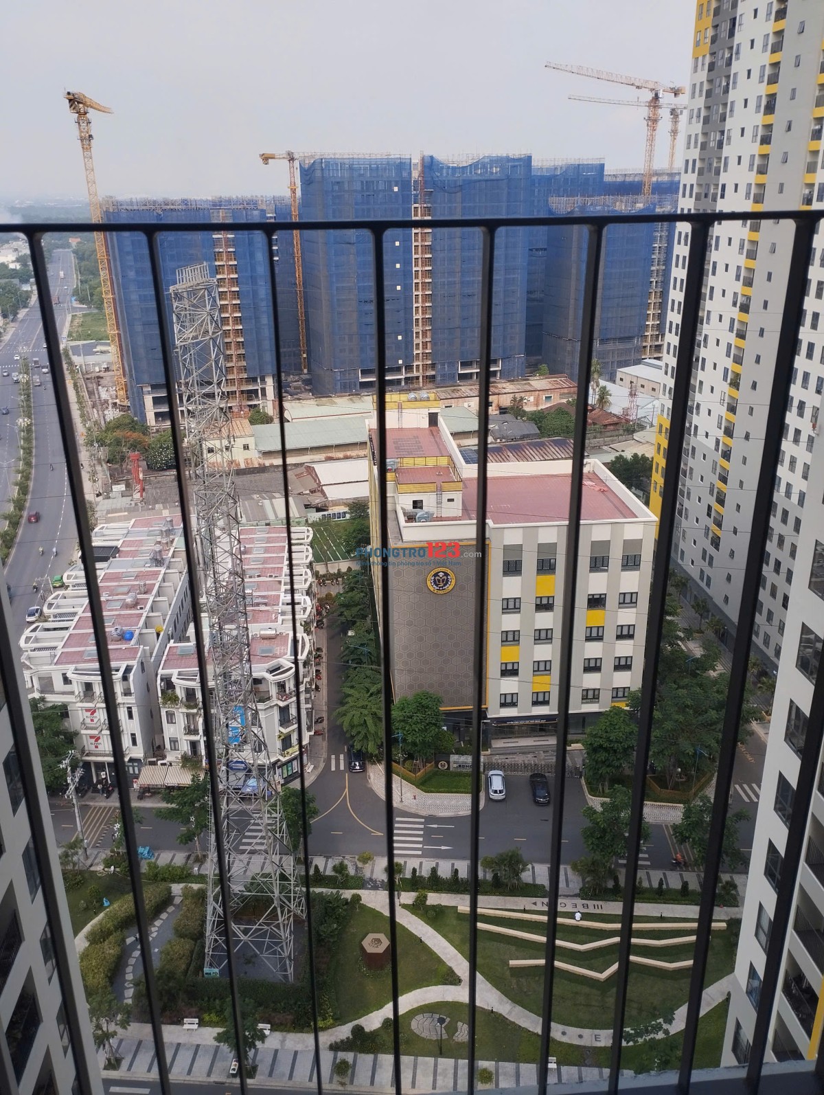 Cho thuê căn hộ Làng Đại Học - 5,9Tr/ 54m2