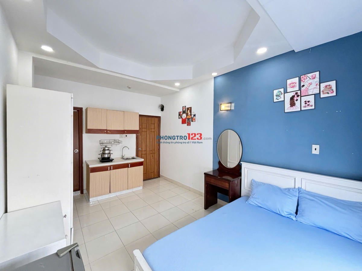 PHÒNG CỬA SỔ TRỜI ĐỦ NỘI THẤT GẦN LOTTE GÒ VẤP