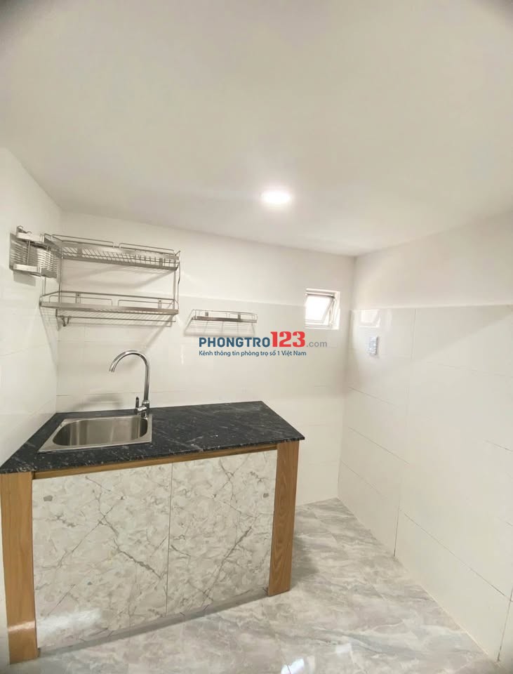 NGAY CHỢ BÌNH THÀNH, LIÊN KHU 4-5 - CÓ NGAY PHÒNG GIÁ SIÊU MỀM CHỈ 2TR7