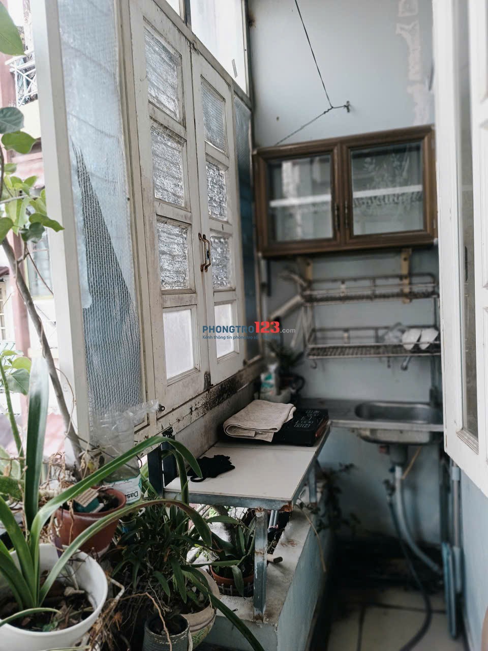 2 CỬA SỔ THOÁNG, BAN CÔNG, TÁCH BẾP, WC RIÊNG - Hẻm 48 Hồ Biểu Chánh, Phú Nhuận