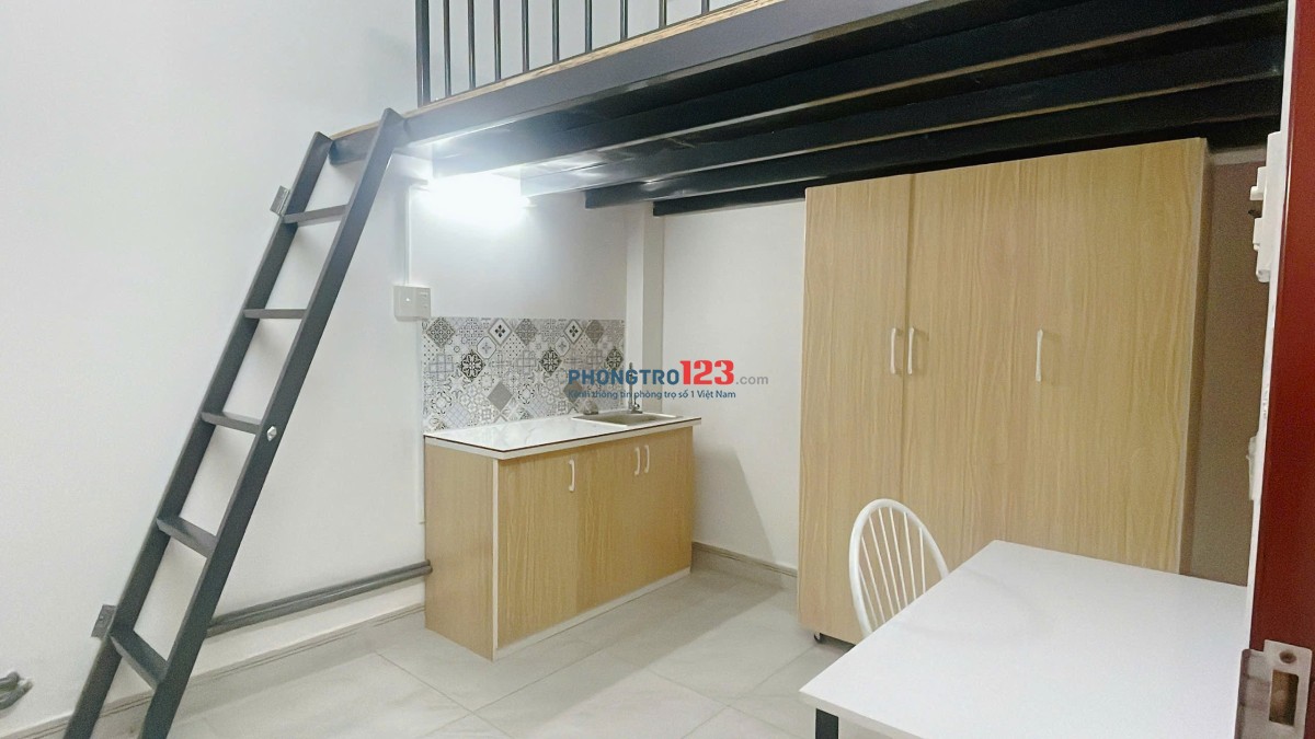 Cho thuê phòng tại 247 Tân Quý, đủ nội thất, có gác chỉ 4tr. Gần ĐH Công Thương, AEON Tân Phú