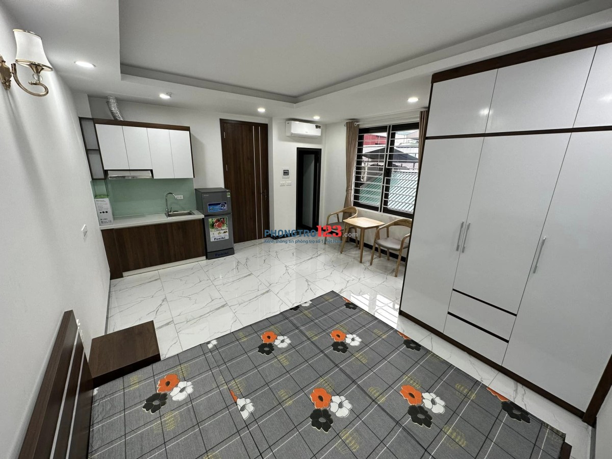 Chính Chủ Cho Thuê Nhà CCMN Nội Thất Đầy Đủ, Có PCCC