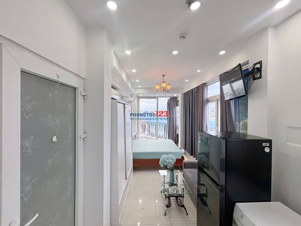Căn hộ ban công Lê Văn Sỹ gần Trần Quang Diệu 40m2 full tiện nghi giá 7 triệu