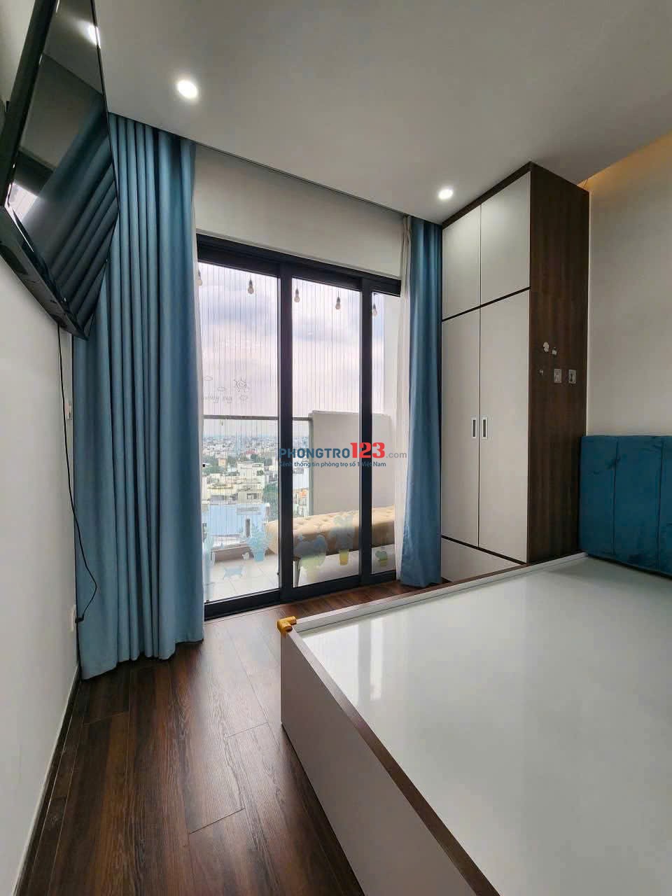 Celadon Tân Phú- Khu Ruby căn 3p ngủ, 2wc, nội thất giá 12tr5/th