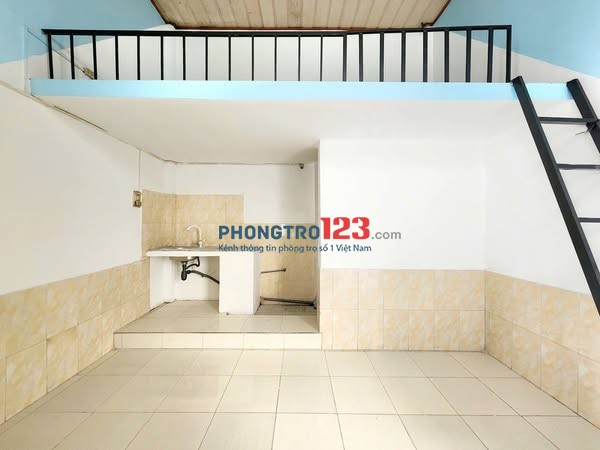 Phòng Nguyễn Tri Phương - Giờ Thoải Mái giữa cầu Linh Xuân và KCN Sóng Thần