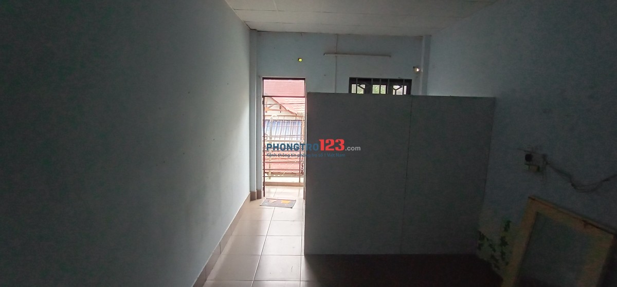 Nhà mới ở ngay, hẻm xe tải, an ninh, nhiều tiện ích, ngay trường + trạm + chợ