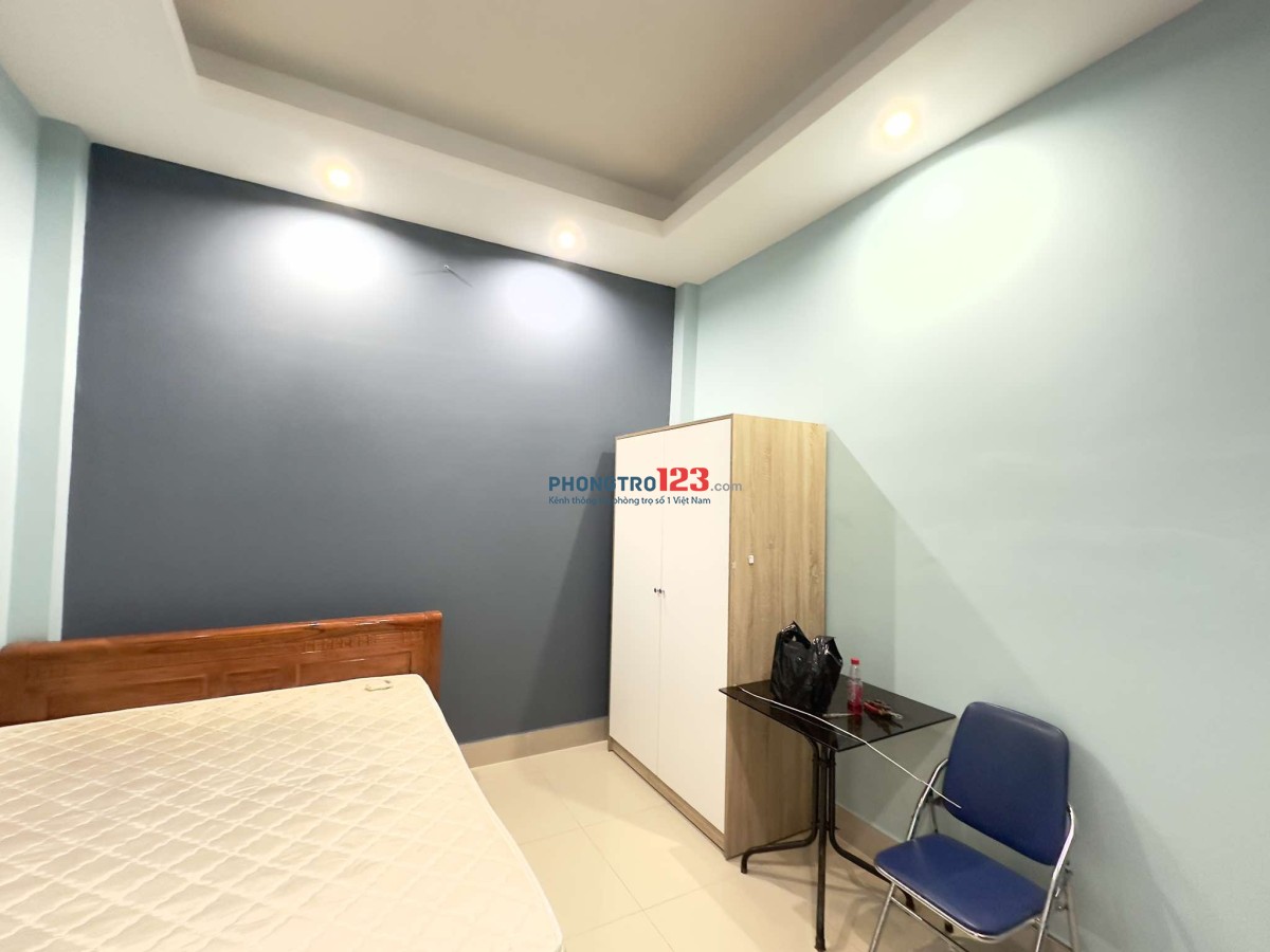 Cho thuê phòng trọ phan xích long, full đồ giá chỉ 3tr7