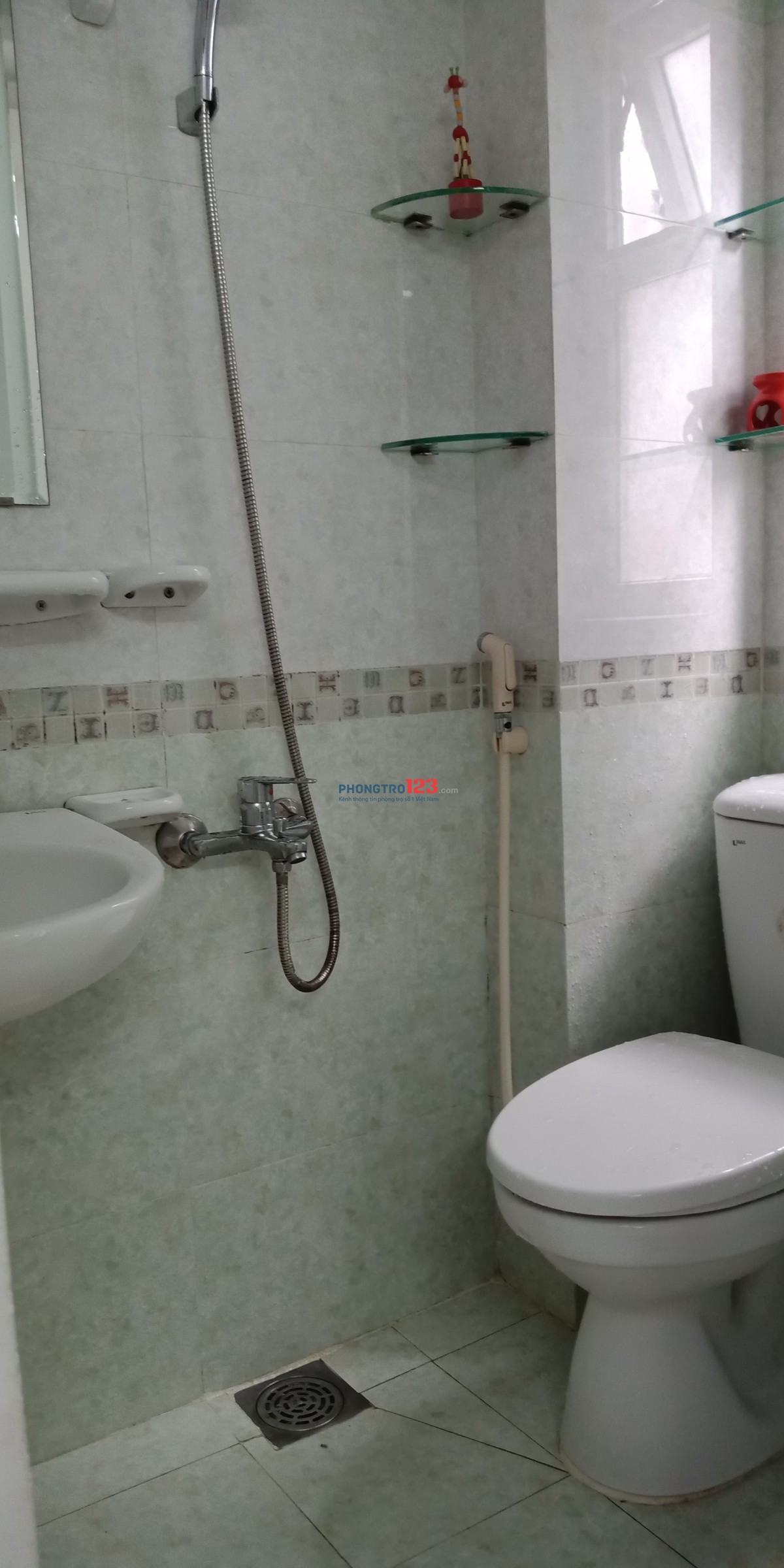 Phòng bancol quận 3 thoáng mát 3.5 tr/th