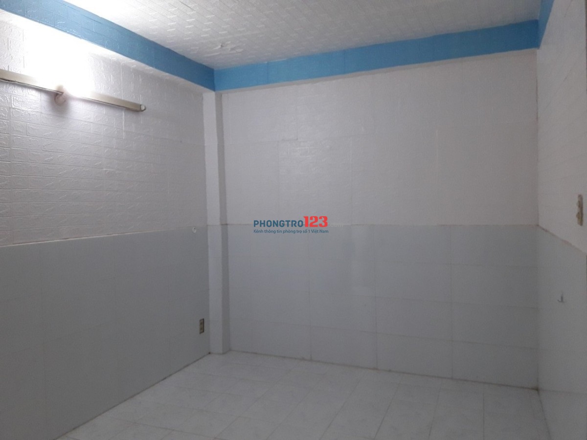 PHÒNG TRỌ NỮ CÓ CỬA SỔ VÀ BAN CÔNG (LĐR - WCR - wifi), Phan Xích Long, Phú Nhuận (2,2 triệu/th)