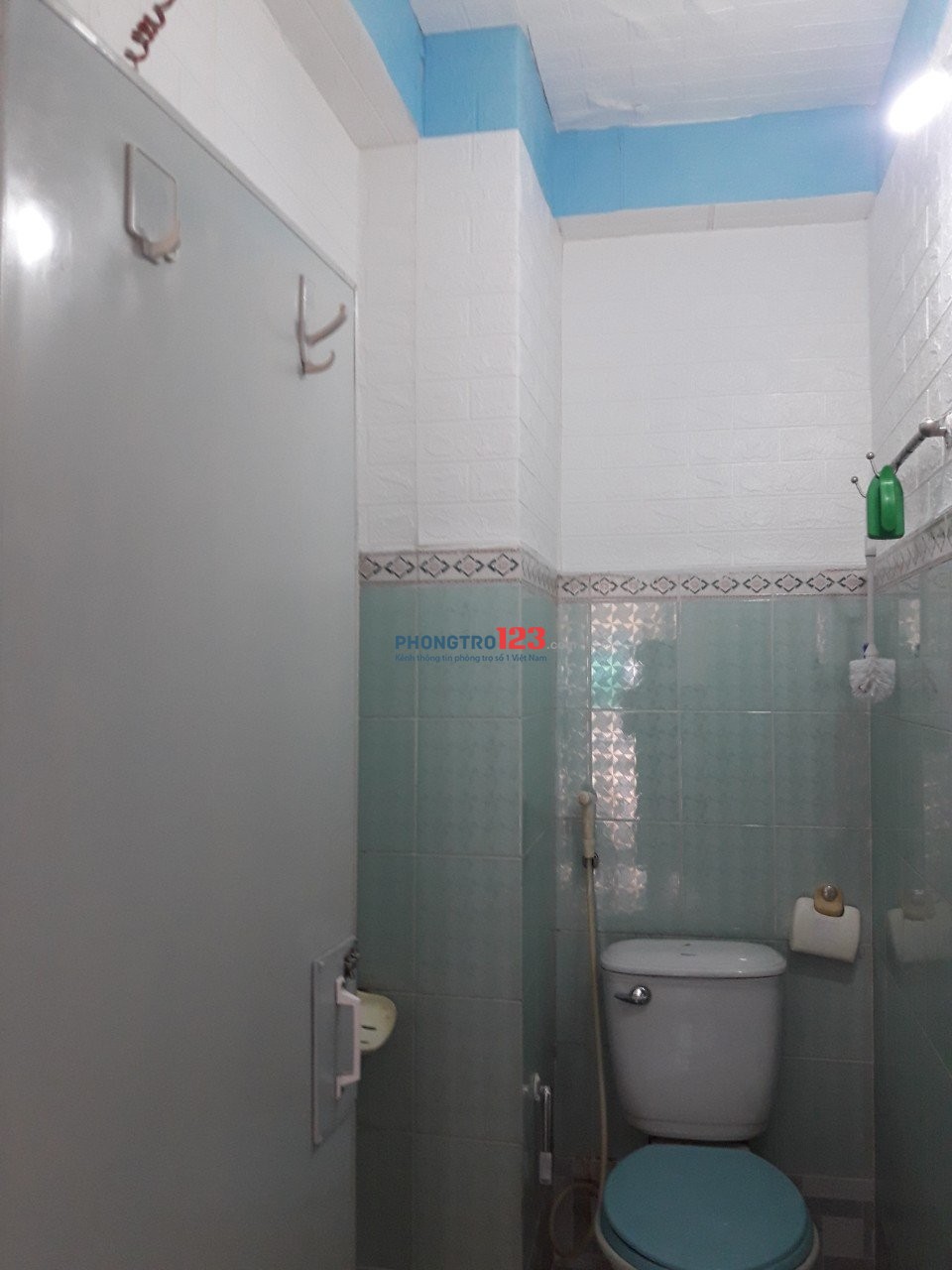 PHÒNG TRỌ NỮ CÓ CỬA SỔ VÀ BAN CÔNG (LĐR - WCR - wifi), Phan Xích Long, Phú Nhuận (2,2 triệu/th)
